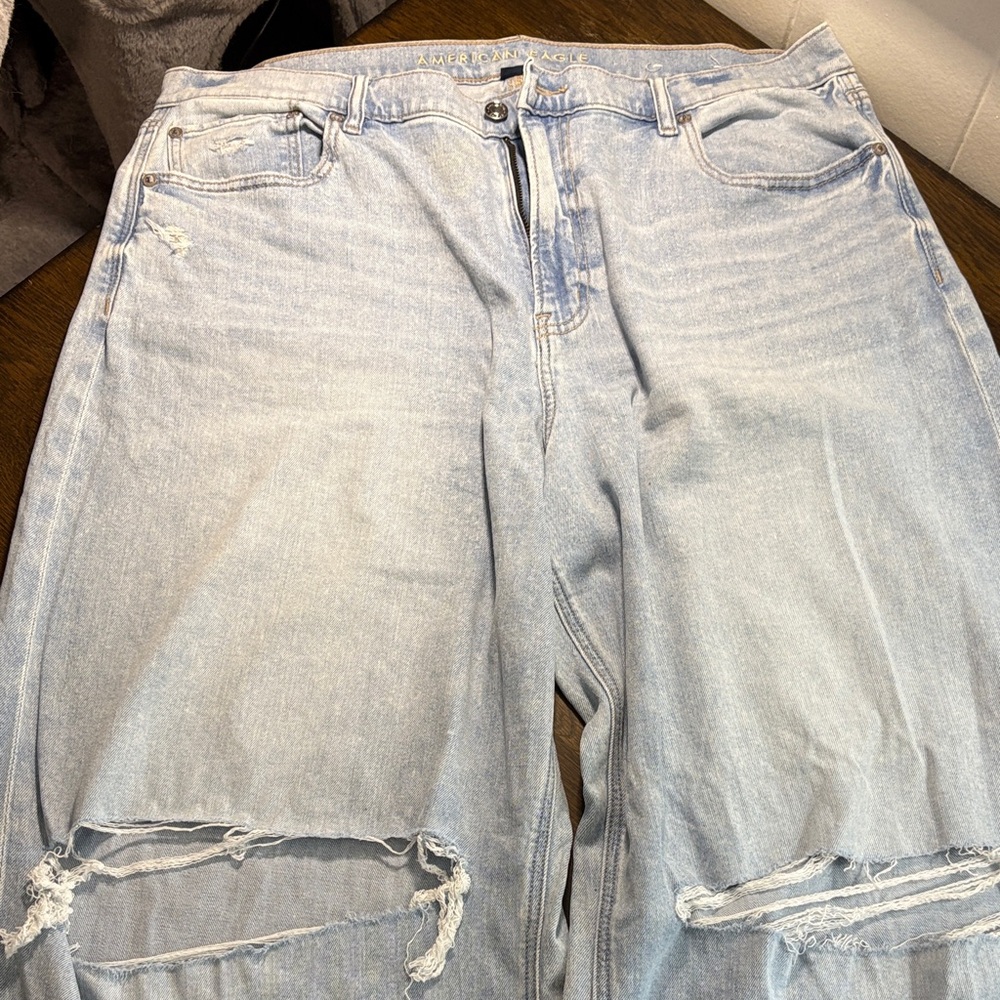 Women’s American Eagle Outfitters Light Blue High rise,Ultra wide leg Jeans